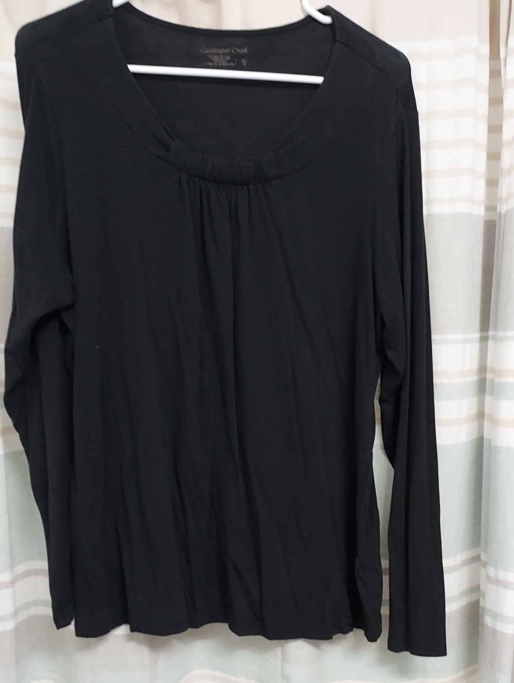 Coldwater Creek Black Long Sleeve Scoop Neck Top